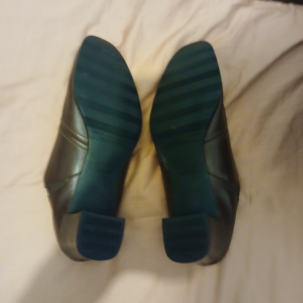 Munro Heels Brown Leather Slip On Pumps Shoes